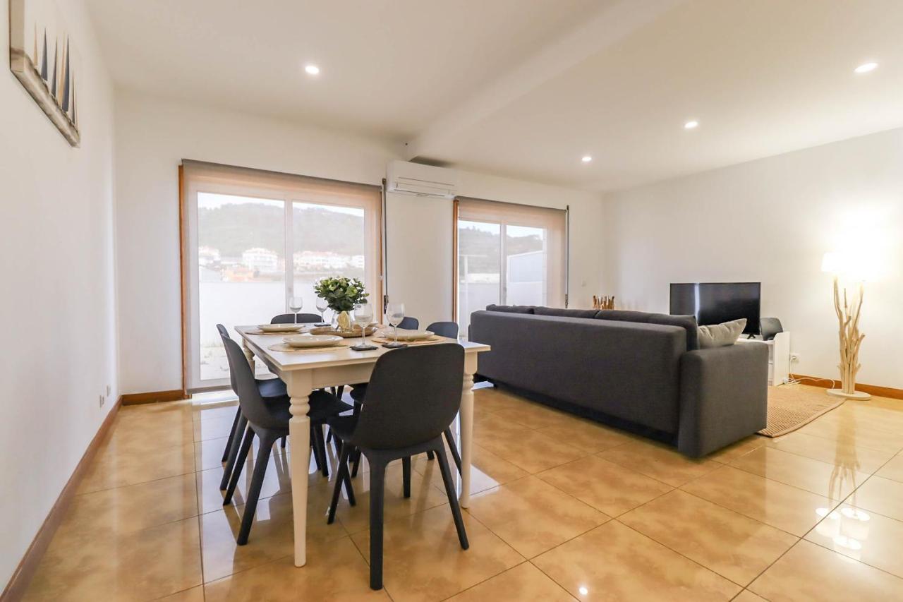 Flor Do Mar - Spacious Apartment With Balcony Vila Praia de Ancora Exterior photo
