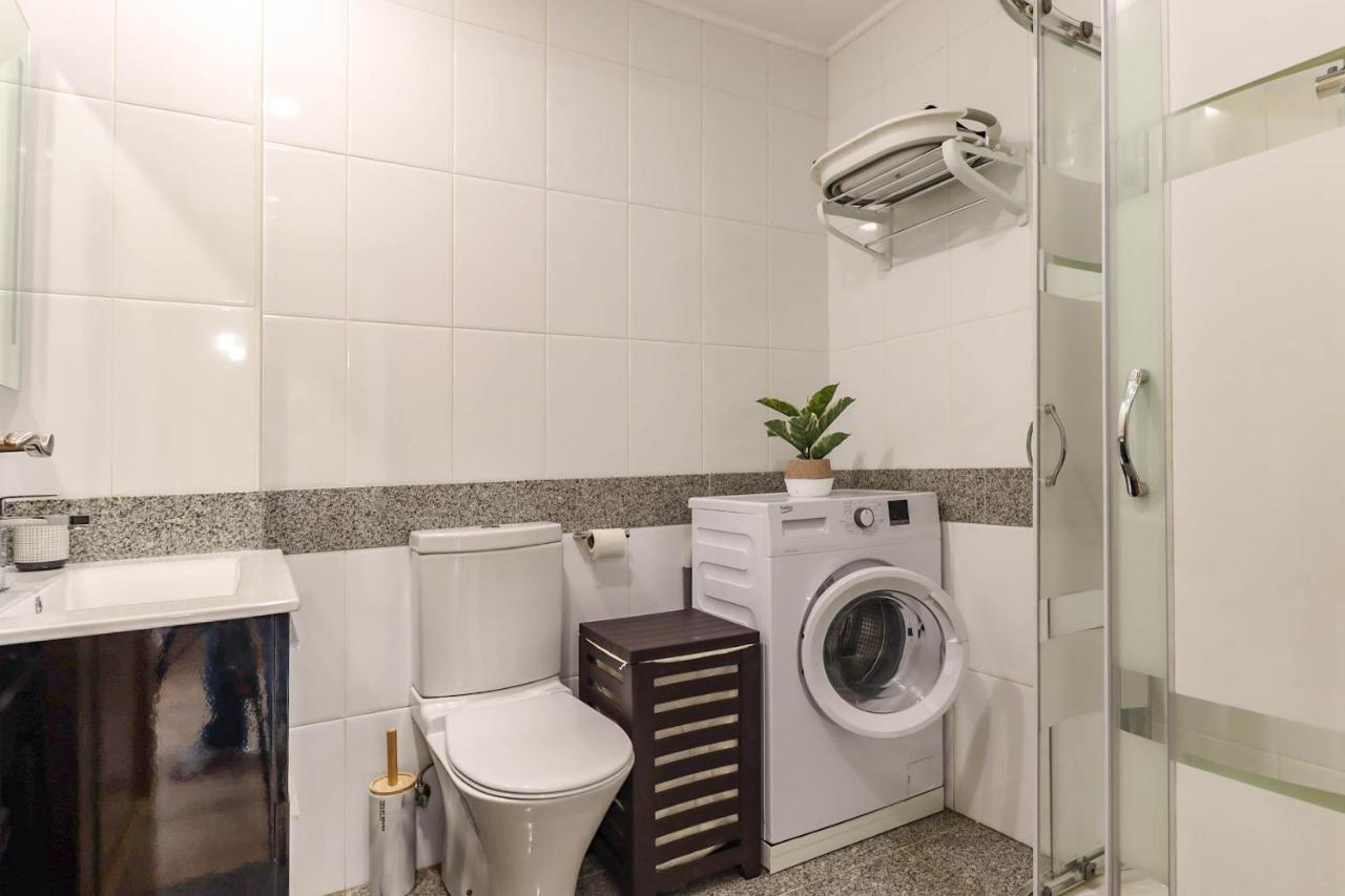 Flor Do Mar - Spacious Apartment With Balcony Vila Praia de Ancora Exterior photo